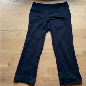 Athleta black yoga capris